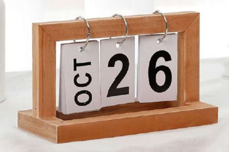 Calendario en madera